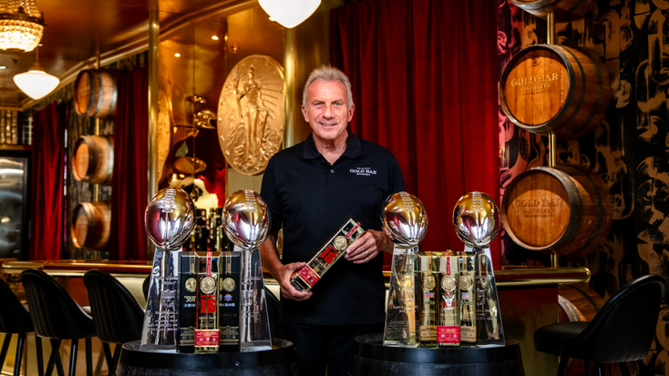 NFL legend Joe Montana unveils the Joe Montana Whiskey Collection with Gold Bar Whiskey. NFL legend Joe Montana unveils the Joe Montana Whiskey Collection with Gold Bar Whiskey.