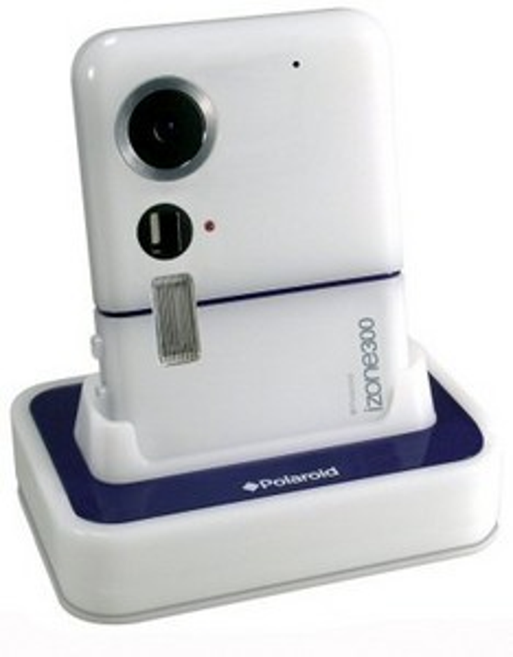 CES: Polaroid Debuts Smartphone Camera