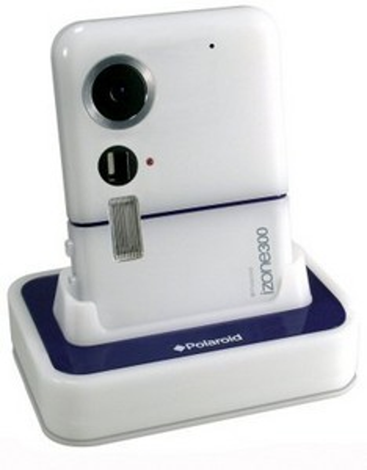 CES: Polaroid Debuts Smartphone Camera CES: Polaroid Debuts Smartphone Camera
