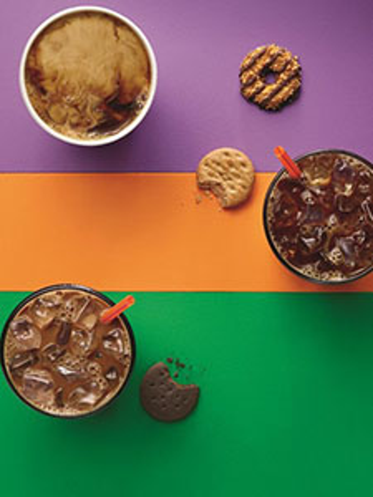 Girl Scouts Sets Up Shop with Dunkin’ Donuts Girl Scouts Sets Up Shop with Dunkin’ Donuts