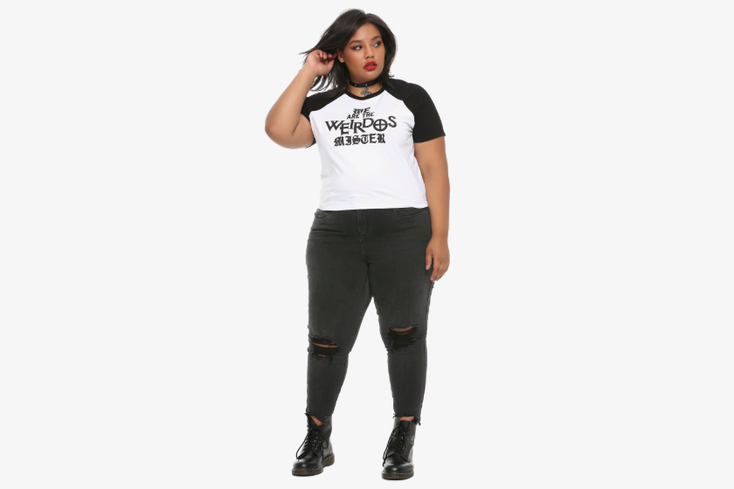 Relax It's Only Magic: Hot Topic Stitches The Craft Fashion Deal Relax It's Only Magic: Hot Topic Stitches The Craft Fashion Deal
