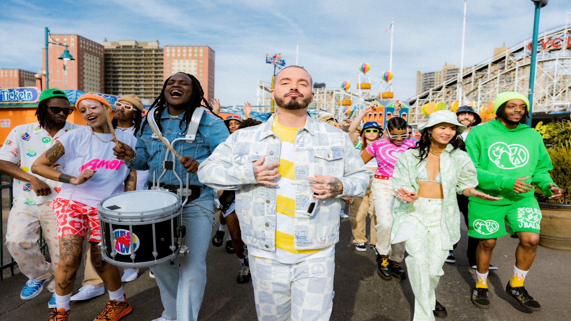 Miller Lite's limited-edition J Balvin pints go national