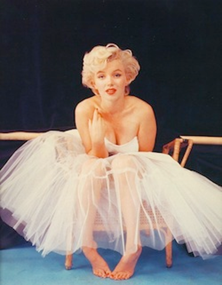 ABG Wins Marilyn Monroe Photos ABG Wins Marilyn Monroe Photos