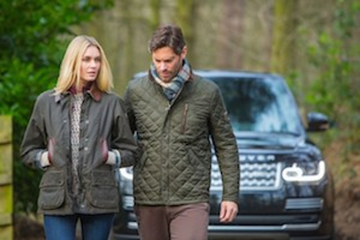 Land Rover Drives into Apparel Land Rover Drives into Apparel
