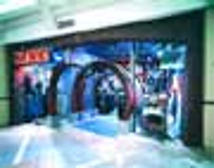 Hot Topic Makes Some Sweet Moves Hot Topic Makes Some Sweet Moves