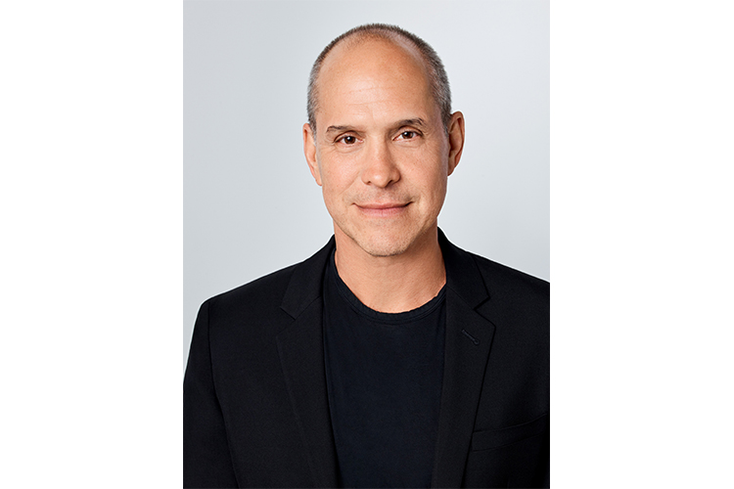 Nickelodeon Rounds Robbins as New Prez Nickelodeon Rounds Robbins as New Prez