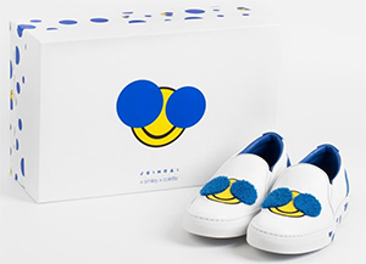 Smiley Fetes Colette 20th Anniversary Smiley Fetes Colette 20th Anniversary