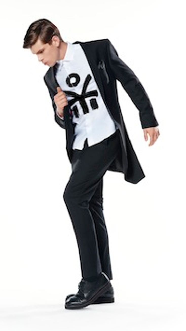 will.i.am Unveils Ekocycle Suits will.i.am Unveils Ekocycle Suits
