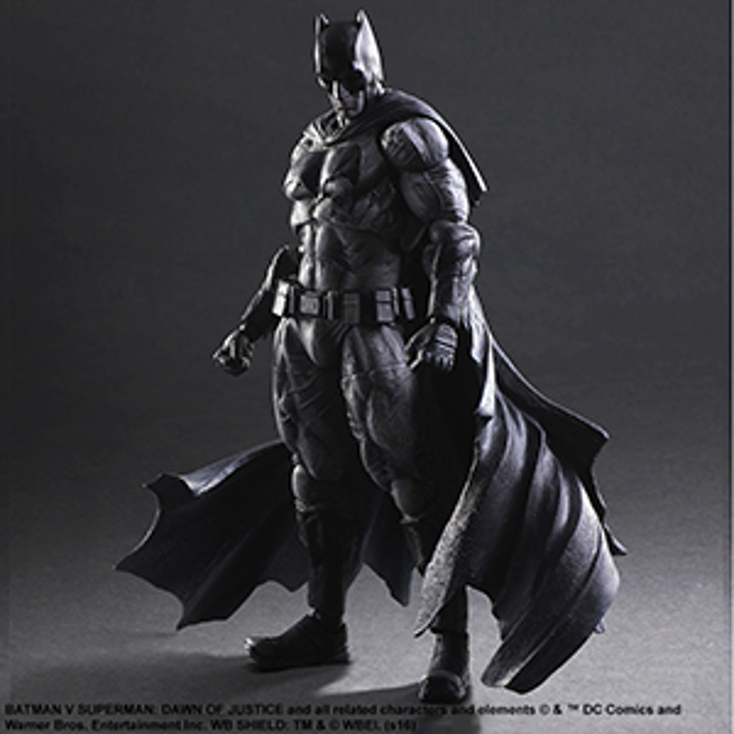 Square Enix Unveils Batman v Superman Figure Square Enix Unveils Batman v Superman Figure