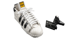 LEGOAdidasSuperstar.png
