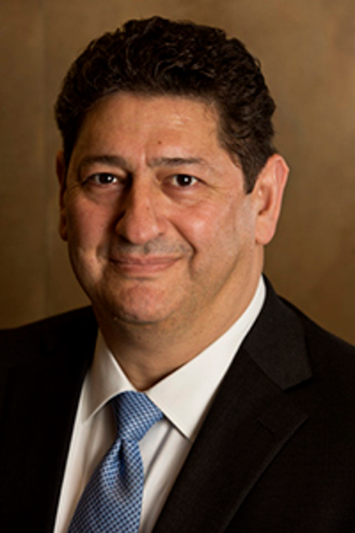 Barnes & Noble Names CEO Barnes & Noble Names CEO