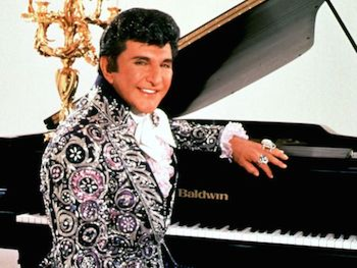 Liberace to Tickle the Ivories Once More