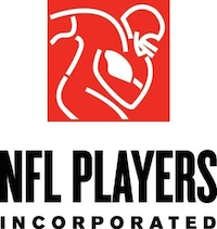 NFLPI Honors Top Licensees (exclusive)