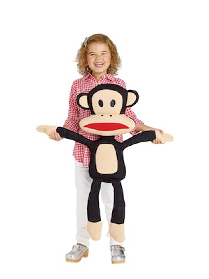 FAO Schwarz Ships Holiday Catalog FAO Schwarz Ships Holiday Catalog
