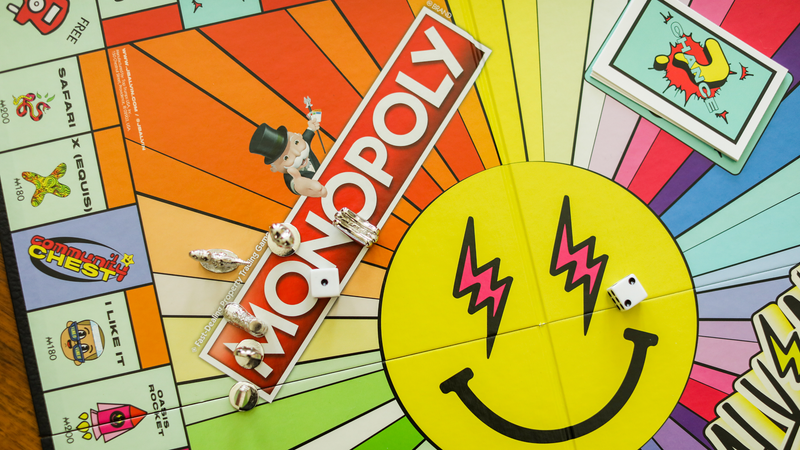 Board from the J Balvin edition of Monopoly.