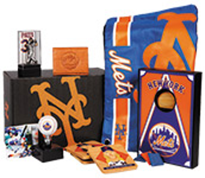 5-Loot-Crate-Sports_t.jpg 5-Loot-Crate-Sports_t.jpg
