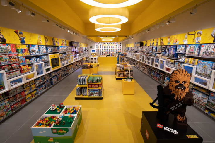 LEGO Stores Headed to the U.K. for the Holidays