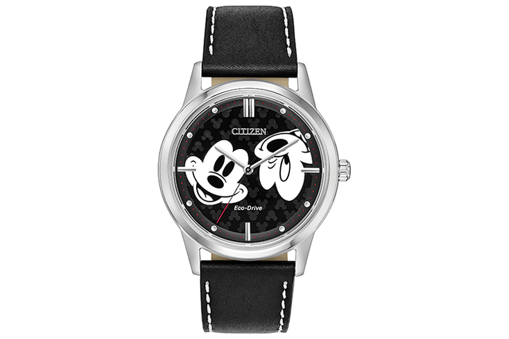 Mickey Makes Time for Citizen Mickey Makes Time for Citizen