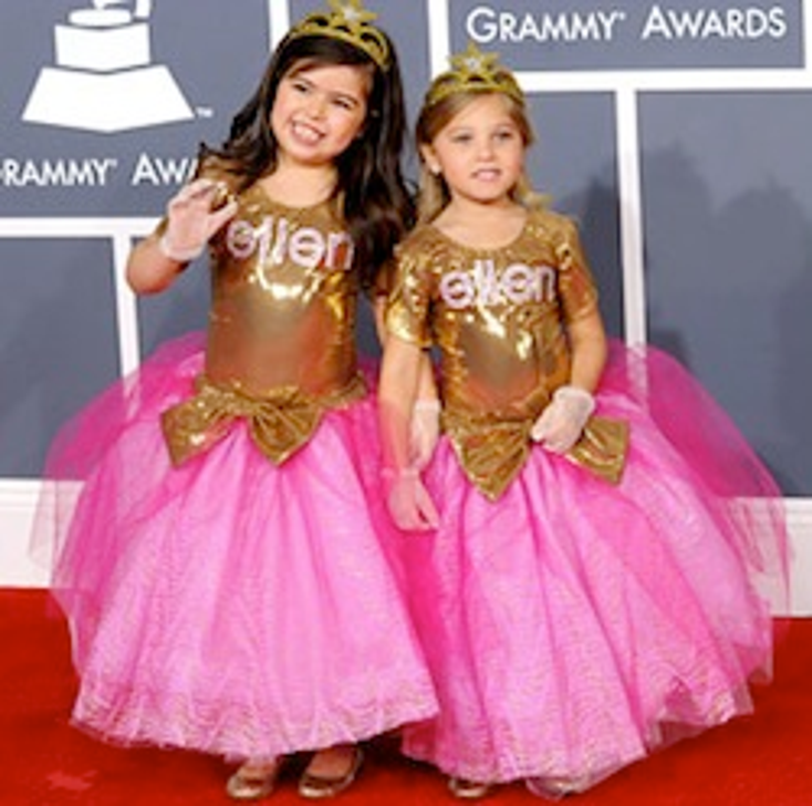 Sophia Grace and Rose Get Agent