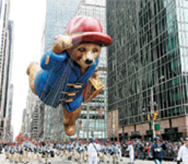 Paddington-in-Macys-Thanksgiving-Day-Parade.jpg Paddington-in-Macys-Thanksgiving-Day-Parade.jpg