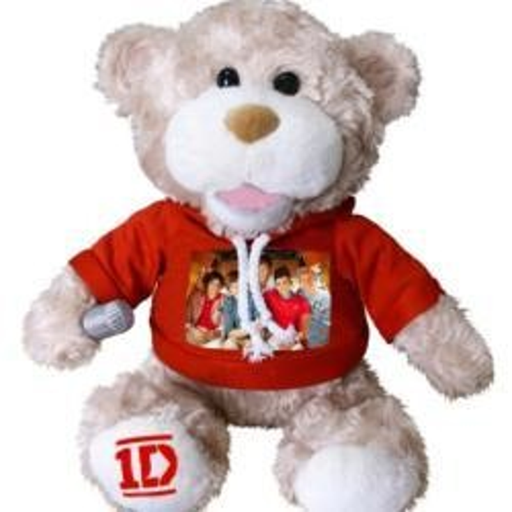 i-Star Signs on for 1D Plush