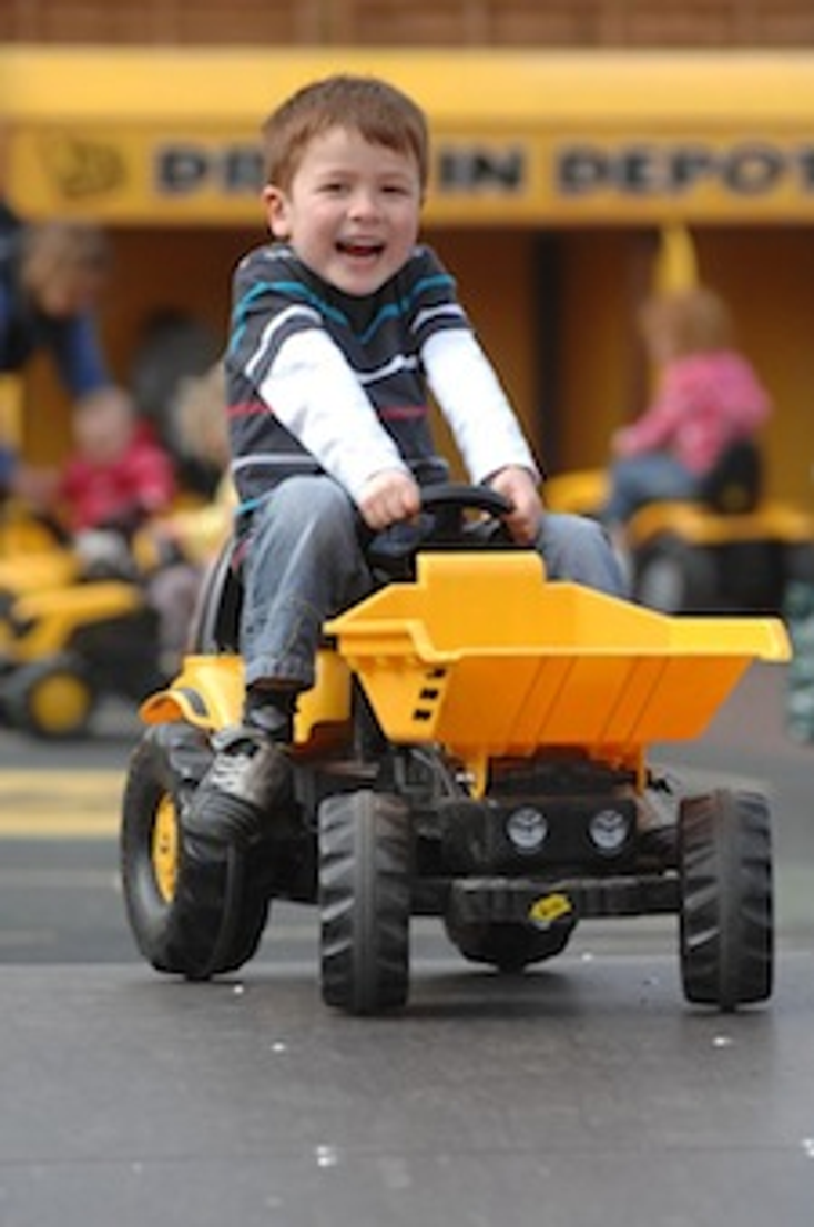 JCB Promotes U.K. Toy Line JCB Promotes U.K. Toy Line