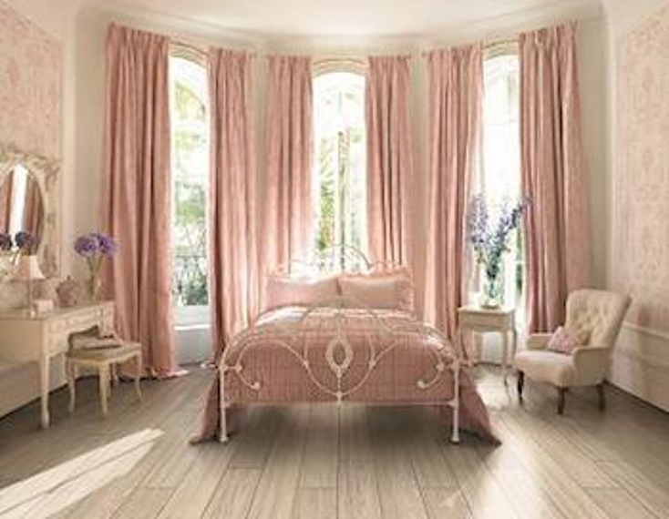 Laura Ashley Adds Table Linens