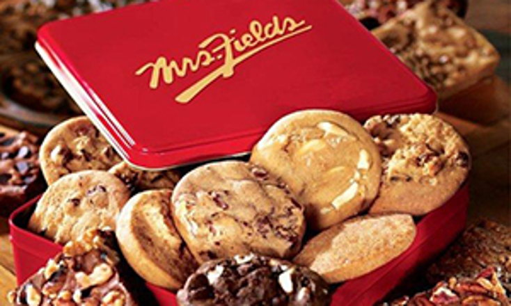 Mrs. Fields Cooks Up Pre-Packaged Cookies Mrs. Fields Cooks Up Pre-Packaged Cookies