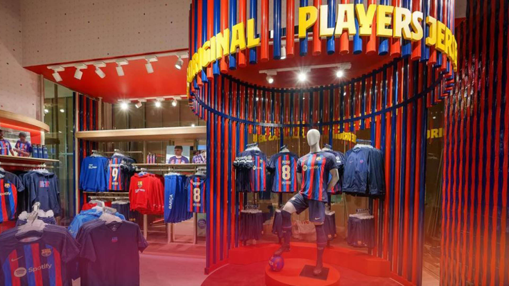 Antagonist kalligrafie R FC Barcelona Opens Eighth 'Barca Store' | License Global