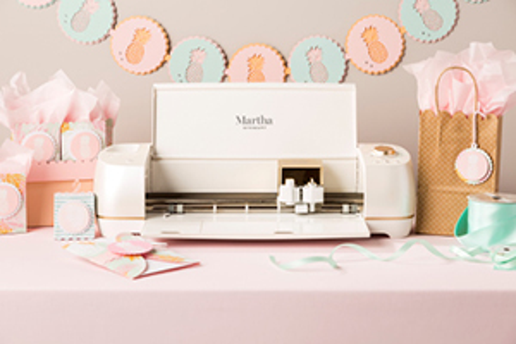 Martha Stewart Crafts New Line for Michaels Martha Stewart Crafts New Line for Michaels