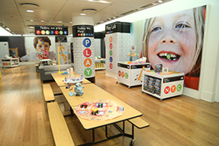Toys 'R' Us Beefs Up E-Commerce Presence Toys 'R' Us Beefs Up E-Commerce Presence