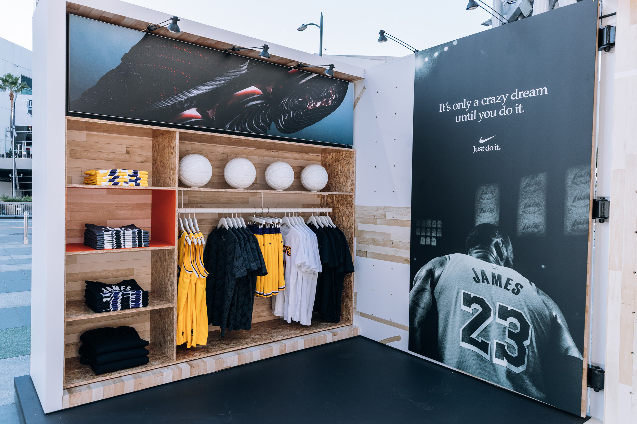 Louis Vuitton Takes Virtual Shopping to MSG With Their NBA Capsule