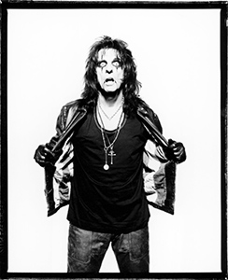 Alice Cooper Rocks with Spike Games