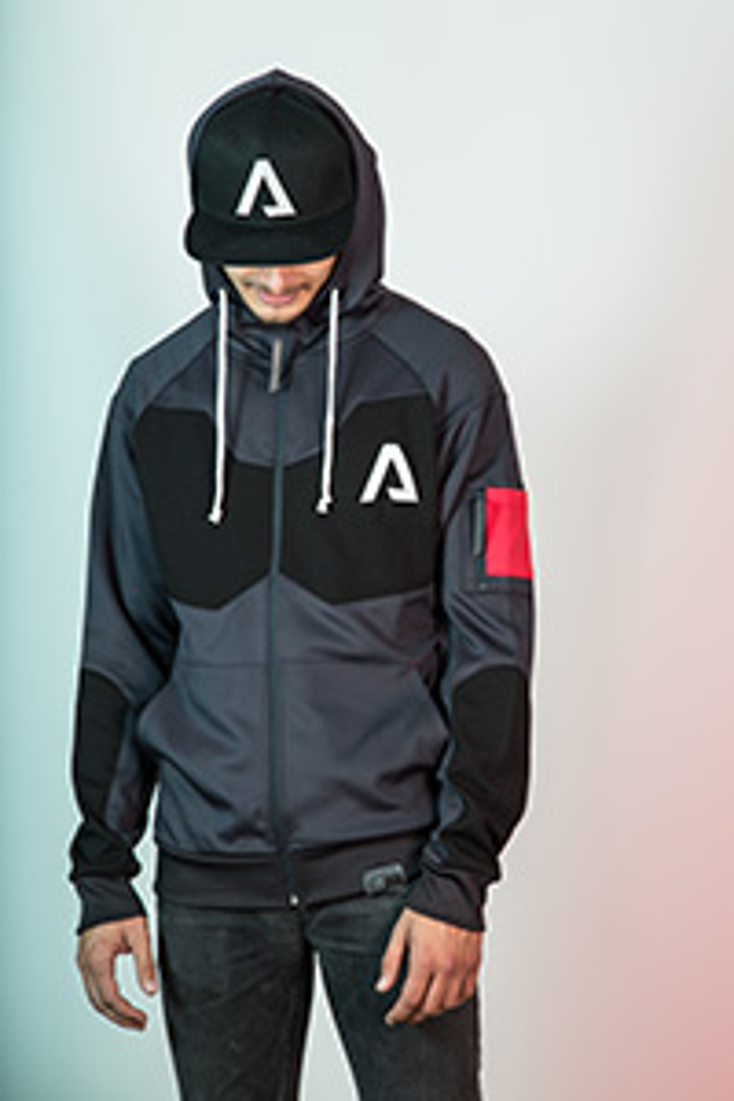 Merchoid Launches ‘Titanfall 2’ Apparel Merchoid Launches ‘Titanfall 2’ Apparel