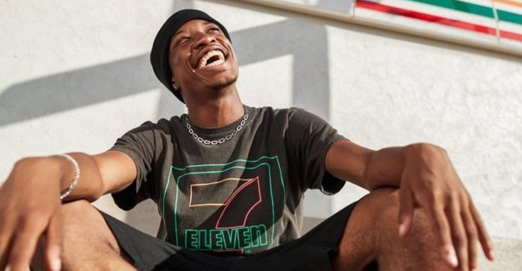711shirt.png 711shirt.png