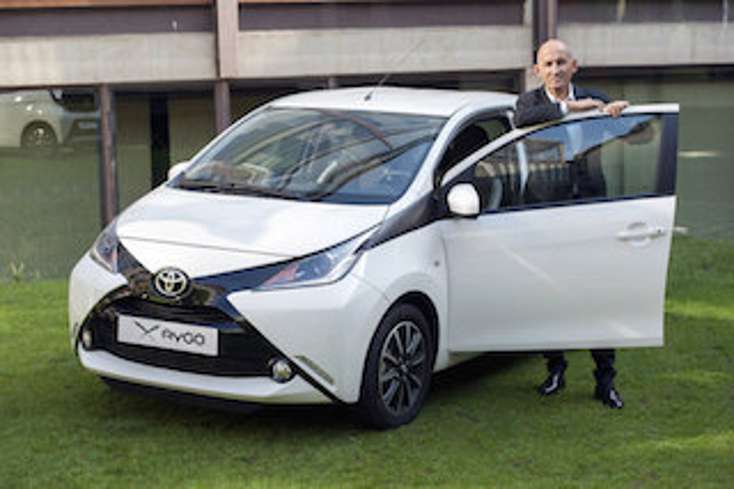 Spanish Designer Customizes Toyota Cars Spanish Designer Customizes Toyota Cars