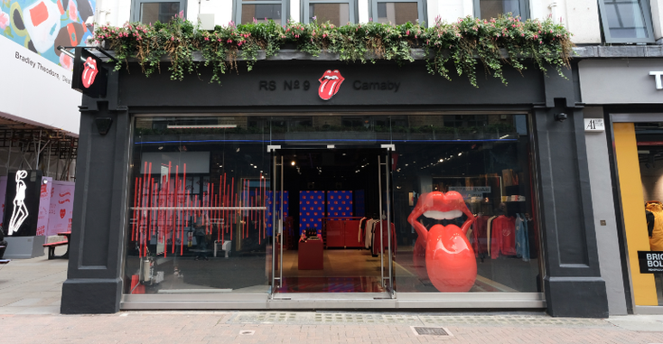 A Rolling Stones-themed storefront A Rolling Stones-themed storefront