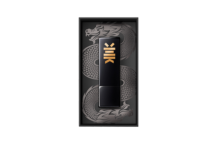 The Makeup Method: Wu-Tang Clan Styles Lipstick Collab The Makeup Method: Wu-Tang Clan Styles Lipstick Collab
