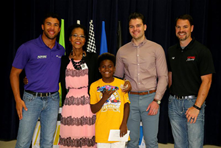 Lionel Unveils NASCAR Die-Cast Winner Lionel Unveils NASCAR Die-Cast Winner