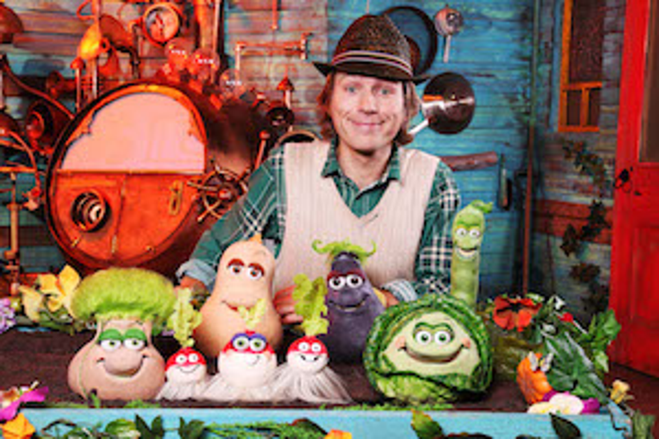 ‘Mr. Bloom’ Goes Jumbo for Games ‘Mr. Bloom’ Goes Jumbo for Games