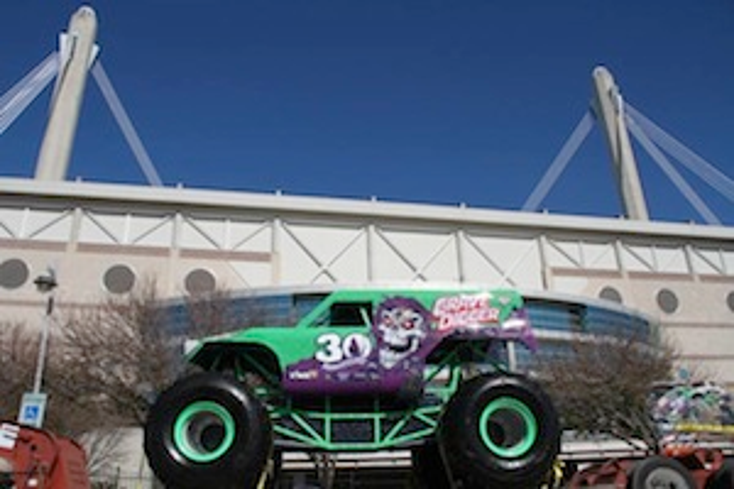 Feld Unveils Grave Digger K'Nex Build Feld Unveils Grave Digger K'Nex Build