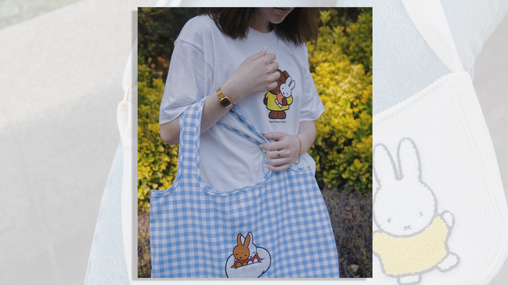 T-shirt and tote bag from the Just Peachy and Miffy collaboration. T-shirt and tote bag from the Just Peachy and Miffy collaboration.