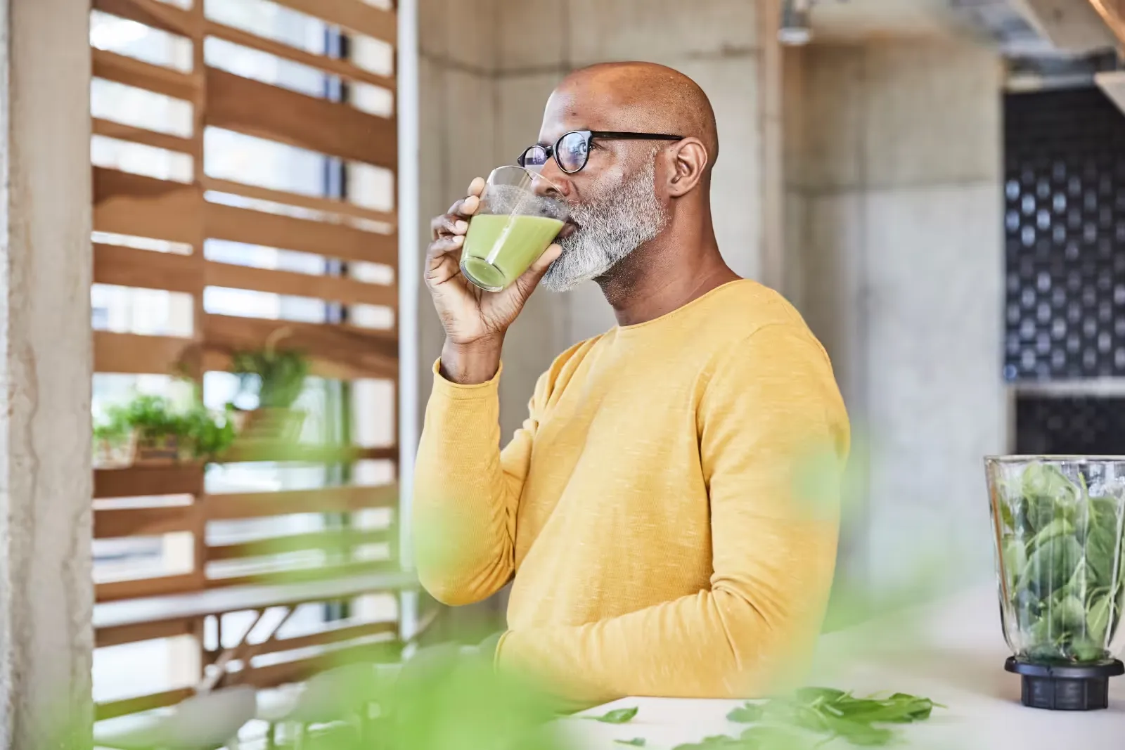 Buzzing in ears.avif