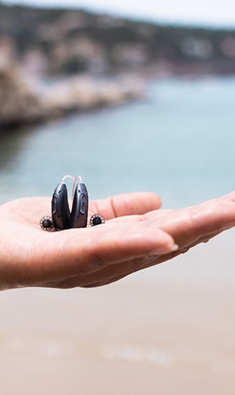 HA-what-to-do-with-old-hearing-aids_MOBILE.jpg