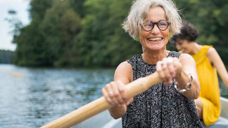 vrouw-in-boot-schoonenberg-landscape.png