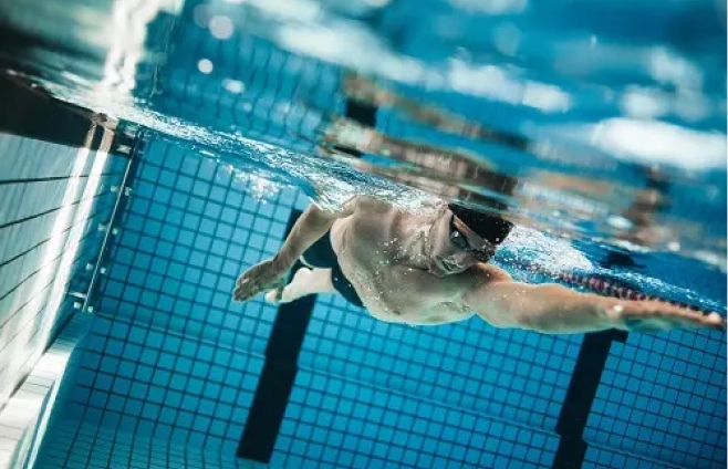 gehoerschutz-schwimmen3.jpg