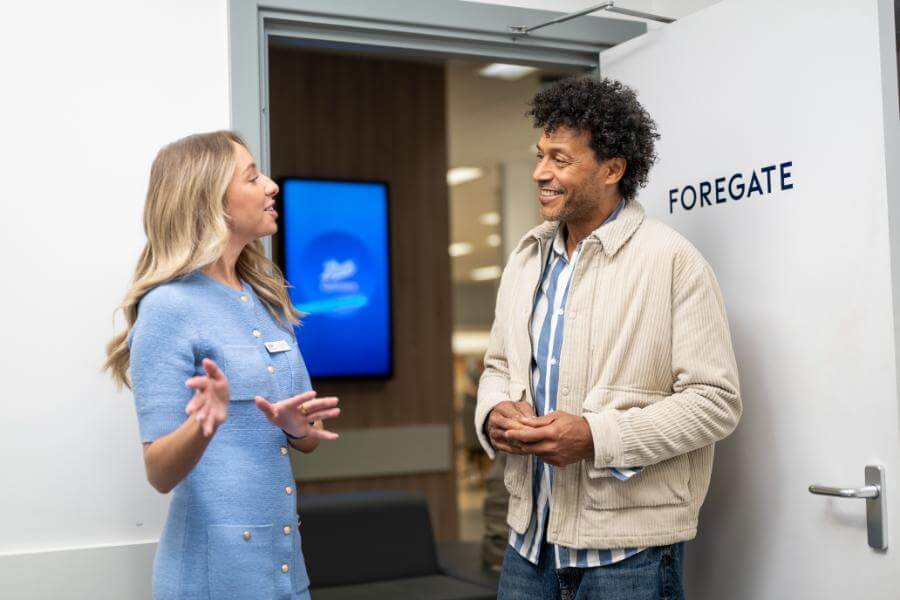 customer-walking-into-room.jpg