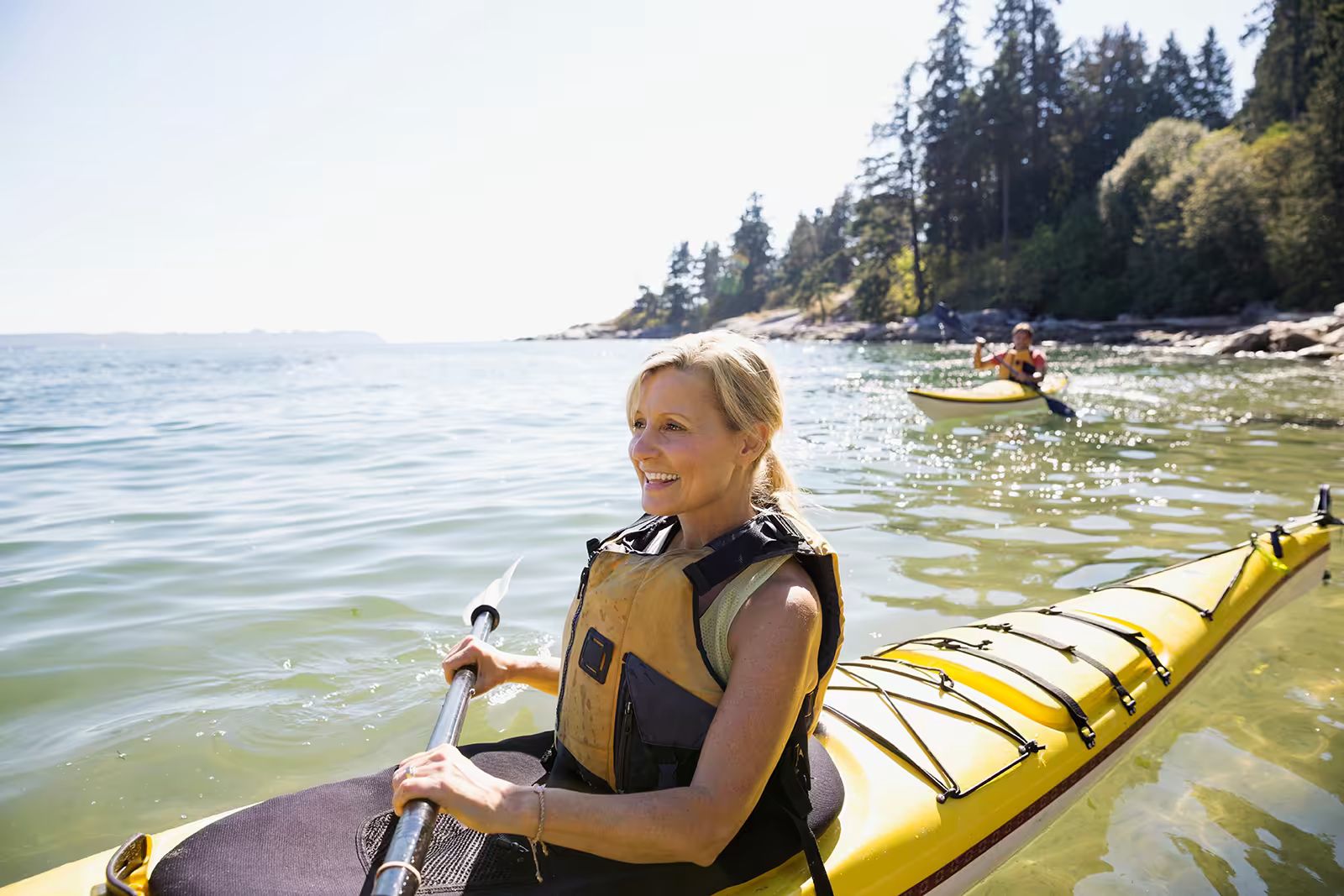 couple paddling.avif