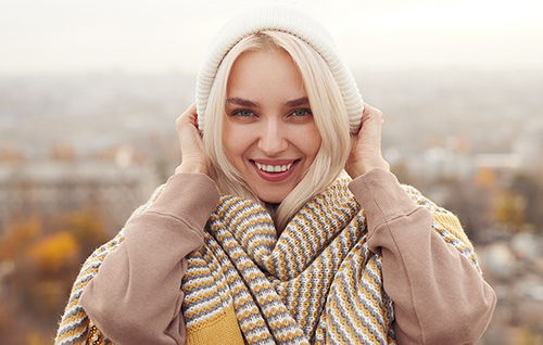 positive-millennial-blond-hair-500.jpg