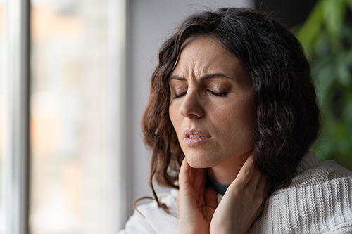 pharyngitis-concept-unhappy-500.jpg